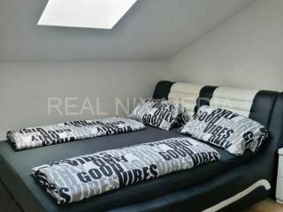 Apartman na moru, Prodaja, Nin, Zaton