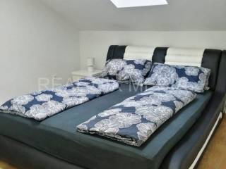 Apartman na moru, Prodaja, Nin, Zaton