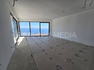 Luksuzni apartman, Prodaja, Privlaka, Privlaka