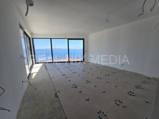 Luksuzni apartman, Prodaja, Privlaka, Privlaka