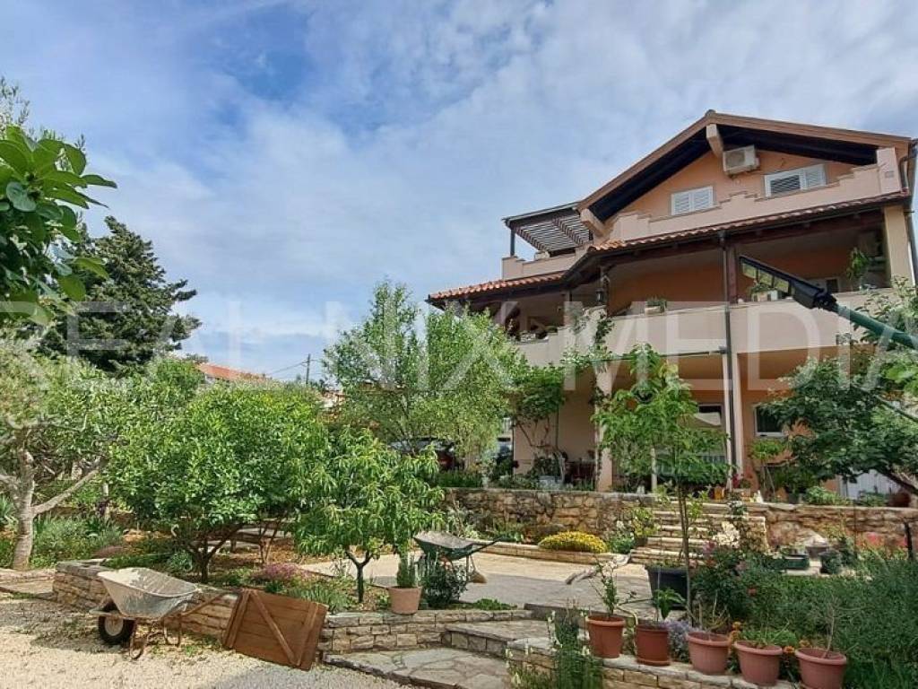 Samostojeća kuća, Prodaja, Obrovac, Gornji Karin