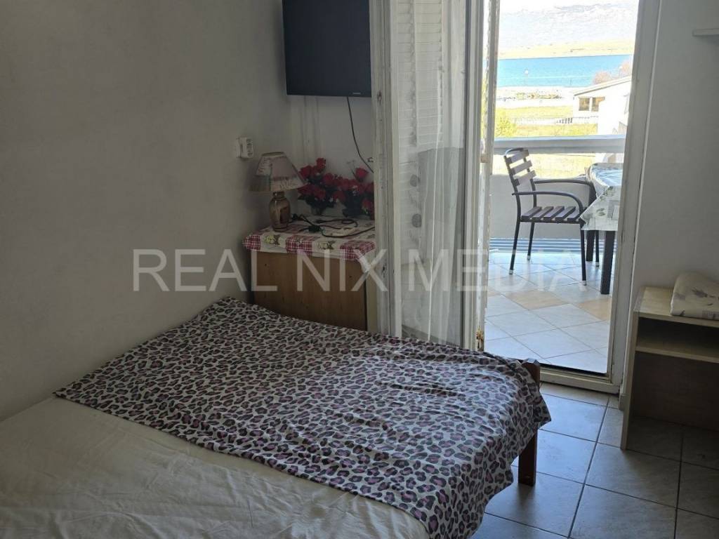 Apartman na moru, Prodaja, Vir, Vir