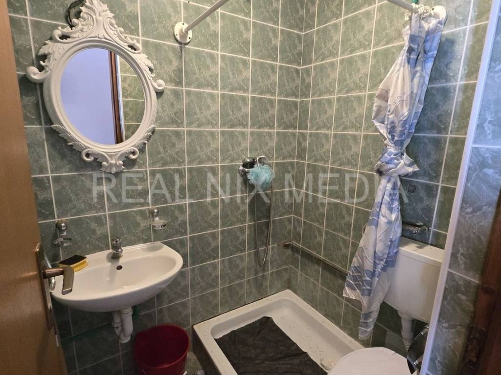 Apartman na moru, Prodaja, Vir, Vir
