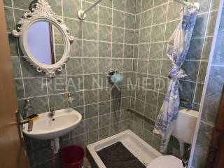 Apartman na moru, Prodaja, Vir, Vir