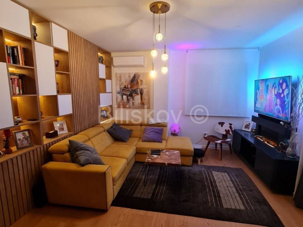Stan u urbanoj vili, Prodaja, Zagreb, Stenjevec
