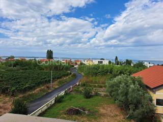Apartman na moru, Prodaja, Vrsi, Zukve