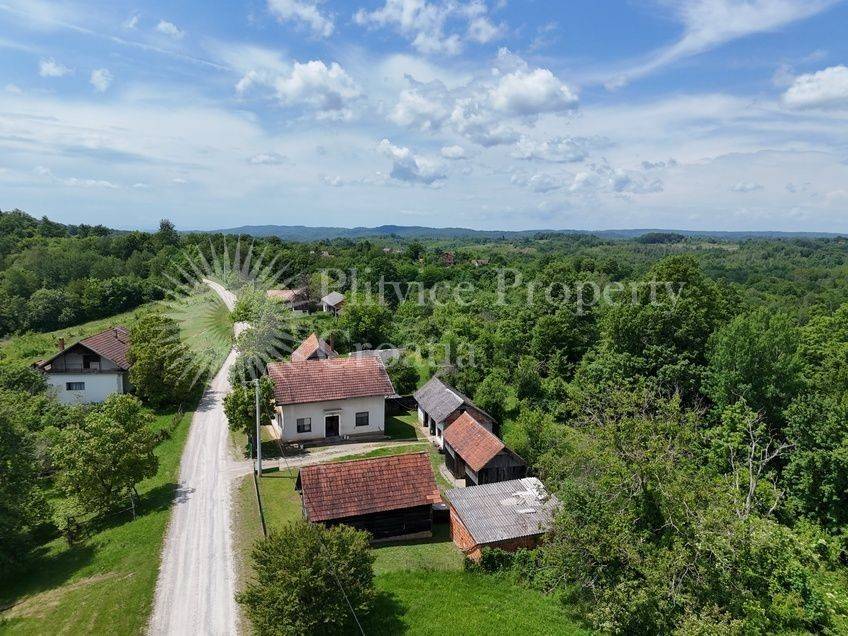 Obiteljska kuća, Prodaja, Gvozd, Gvozd
