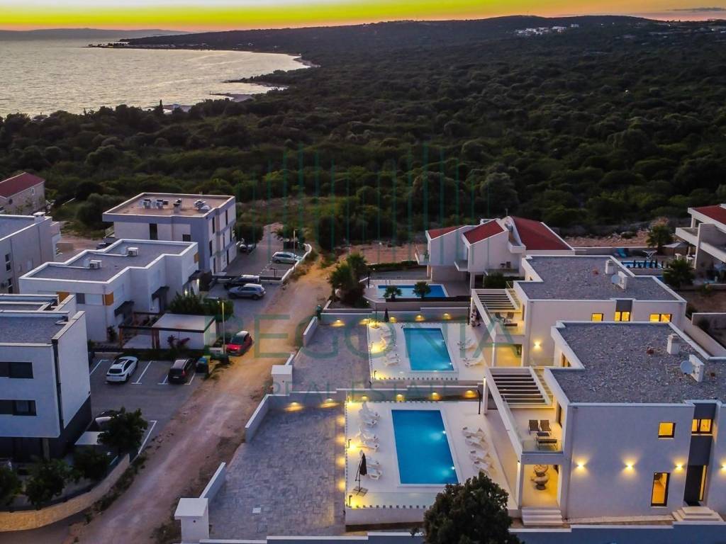 Luksuzna kuća, Prodaja, Novalja, Novalja