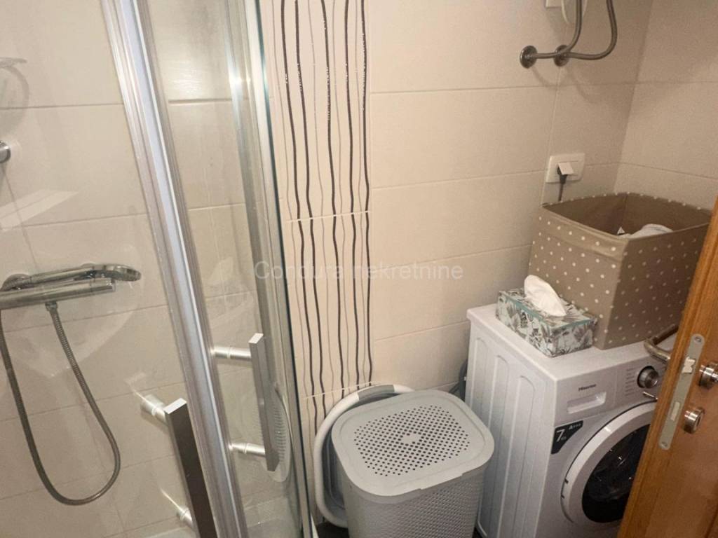 Apartman na moru, Prodaja, Nin, Nin