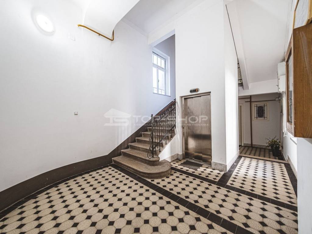Ured, Najam, Zagreb, Donji Grad