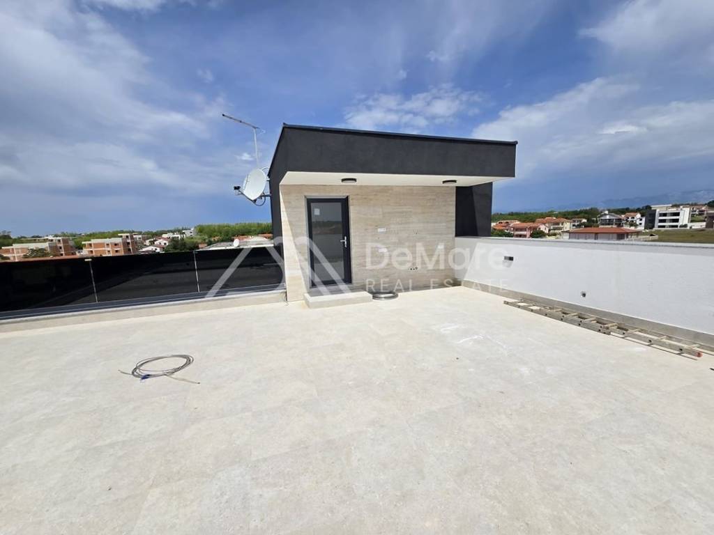 Apartman na moru, Prodaja, Privlaka, Privlaka