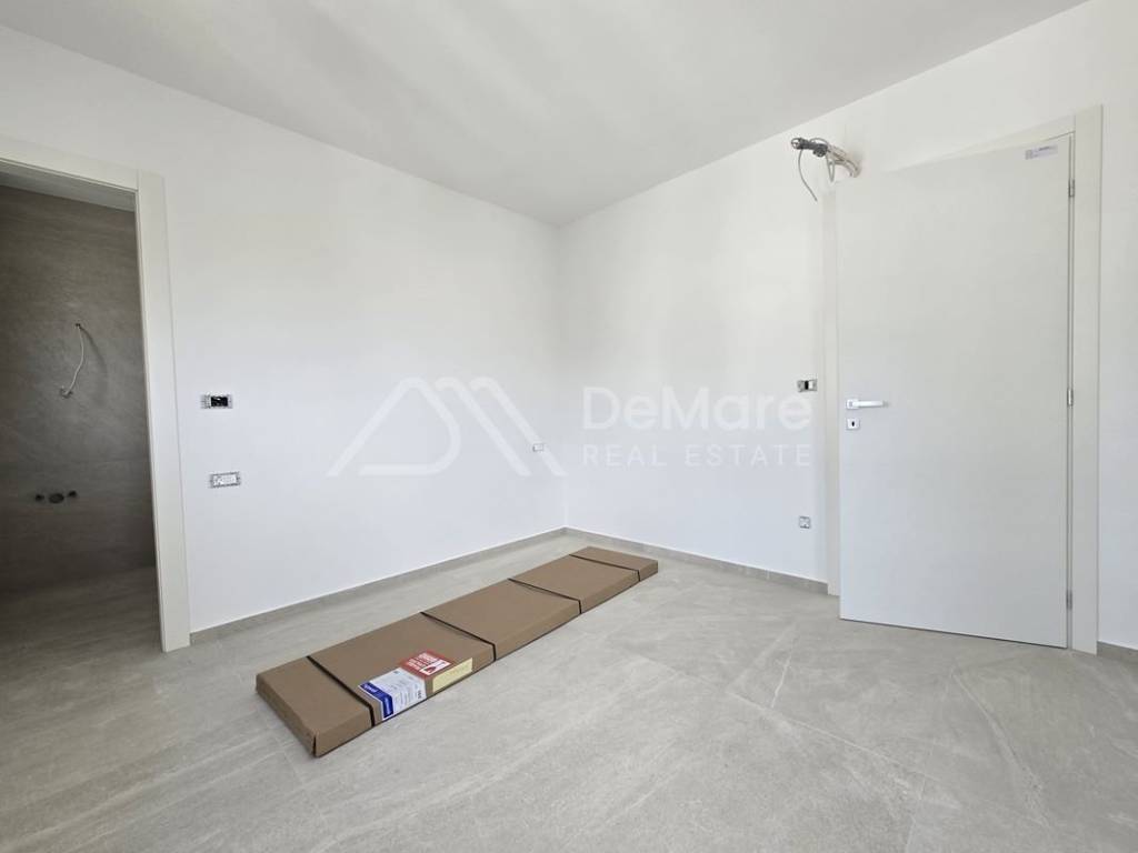 Apartman na moru, Prodaja, Privlaka, Privlaka