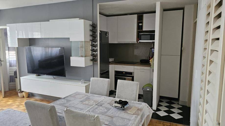 Stan u zgradi, Prodaja, Zagreb, Novi Zagreb - istok