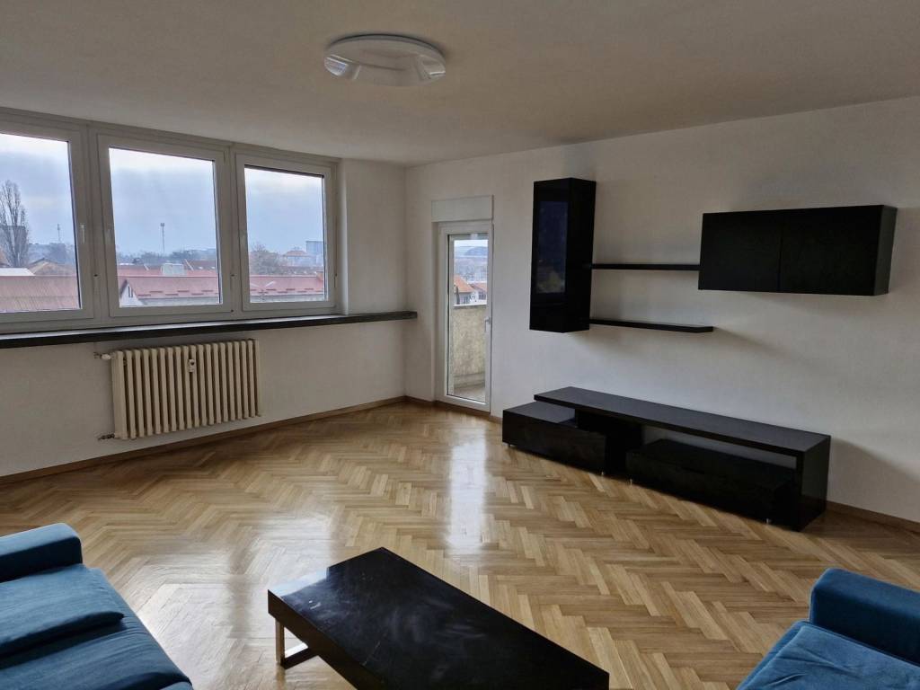 Stan u zgradi, Najam, Zagreb, Donji Grad