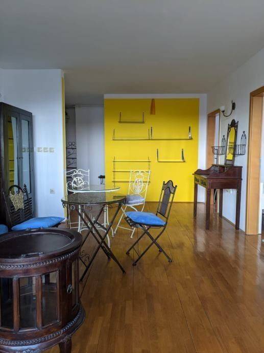 Stan u zgradi, Prodaja, Zagreb, Sesvete
