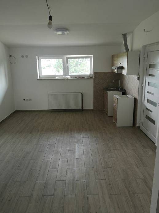 Samostojeća kuća, Najam, Zagreb, Gornja Dubrava