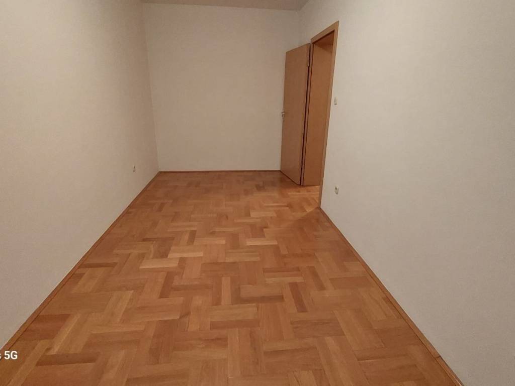 Stan u zgradi, Prodaja, Zagreb, Donja Dubrava