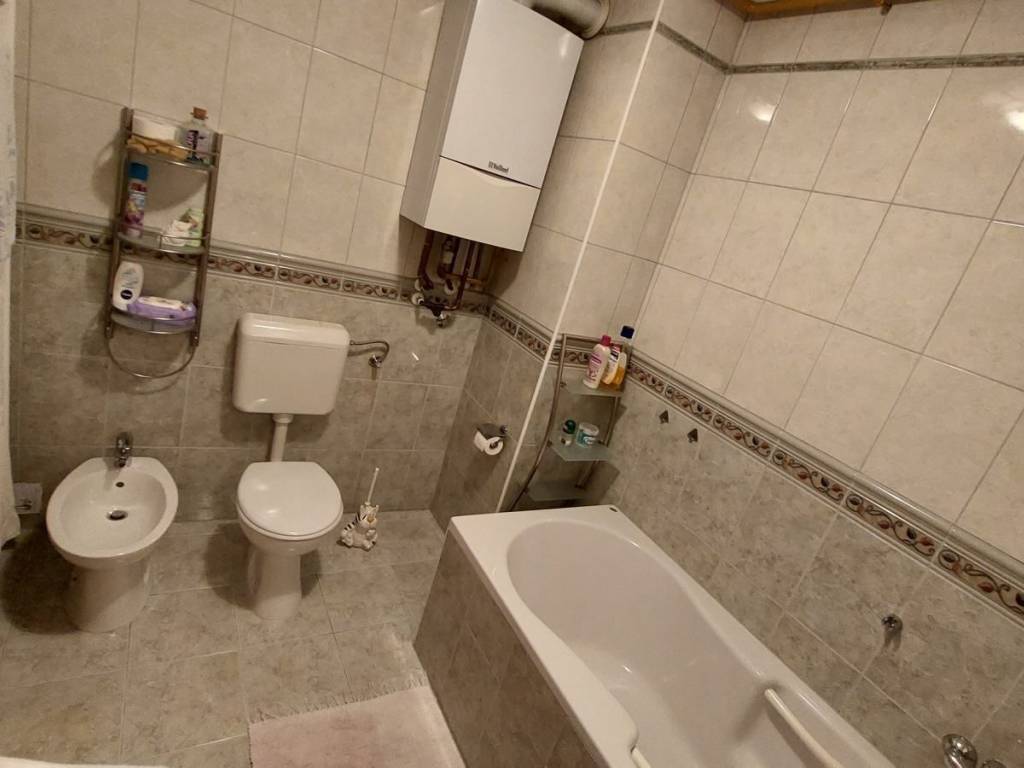 Stan u zgradi, Prodaja, Zagreb, Donja Dubrava