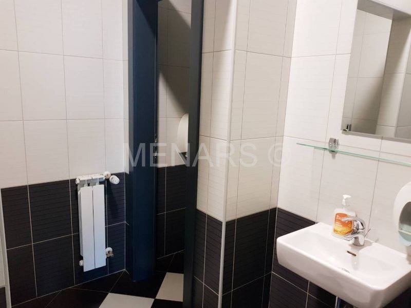 Poslovni prostor, Najam, Varaždin, 220.88m²