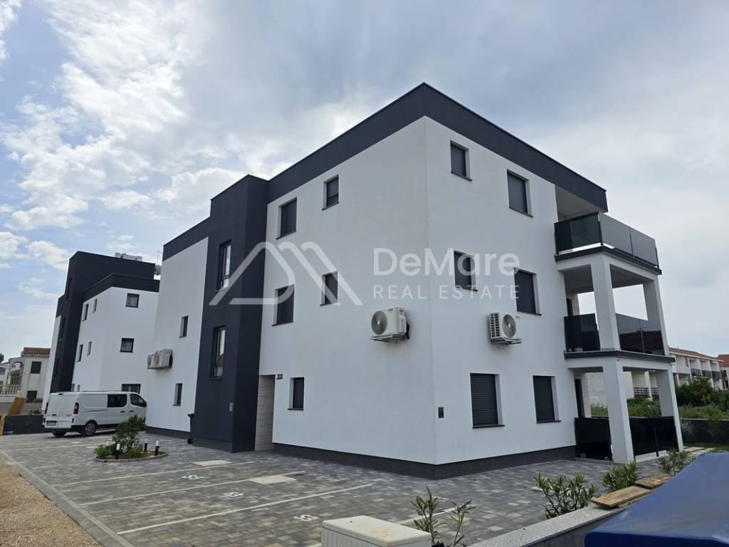 Apartman na moru, Prodaja, Privlaka, Privlaka