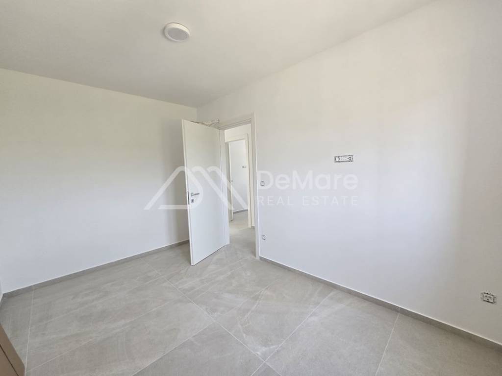 Apartman na moru, Prodaja, Privlaka, Privlaka