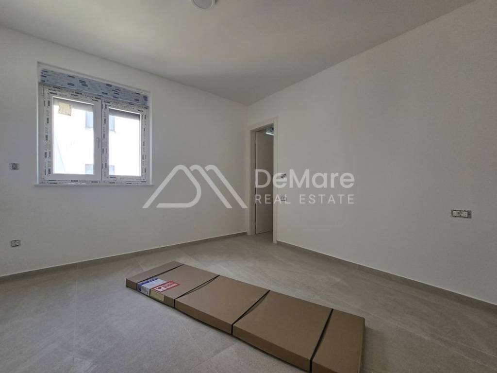 Apartman na moru, Prodaja, Privlaka, Privlaka
