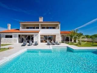 Vila, Prodaja, Svetvinčenat, Svetvinčenat