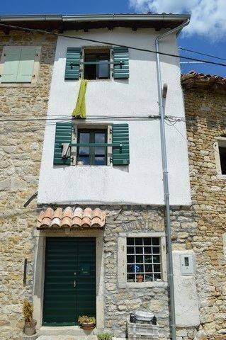 Kamena, Prodaja, Motovun, Motovun