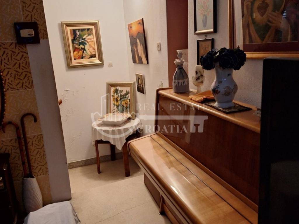 Stan u starijoj zgradi, Prodaja, Zadar, Zadar