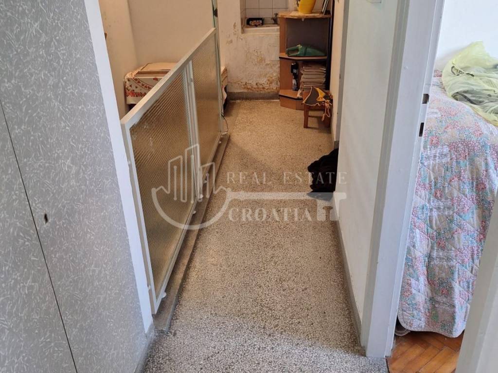 Stan u starijoj zgradi, Prodaja, Zadar, Zadar