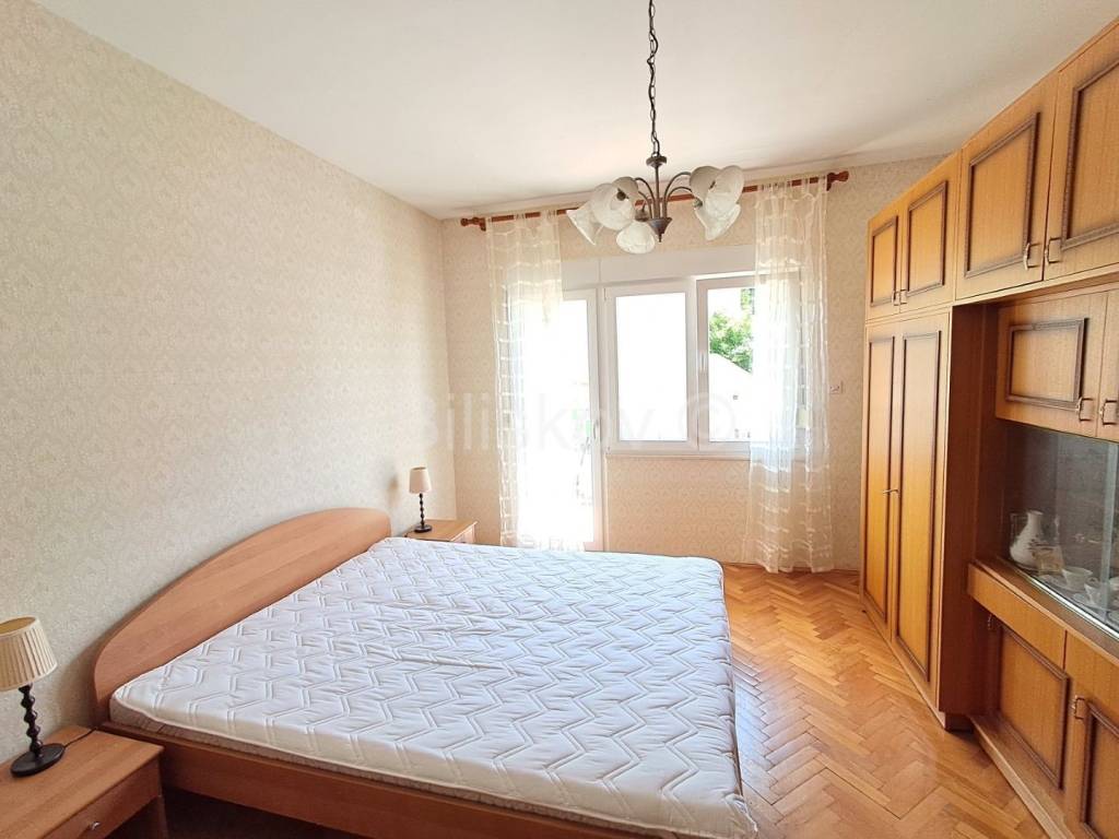 Stan u kući, Najam, Split, Split