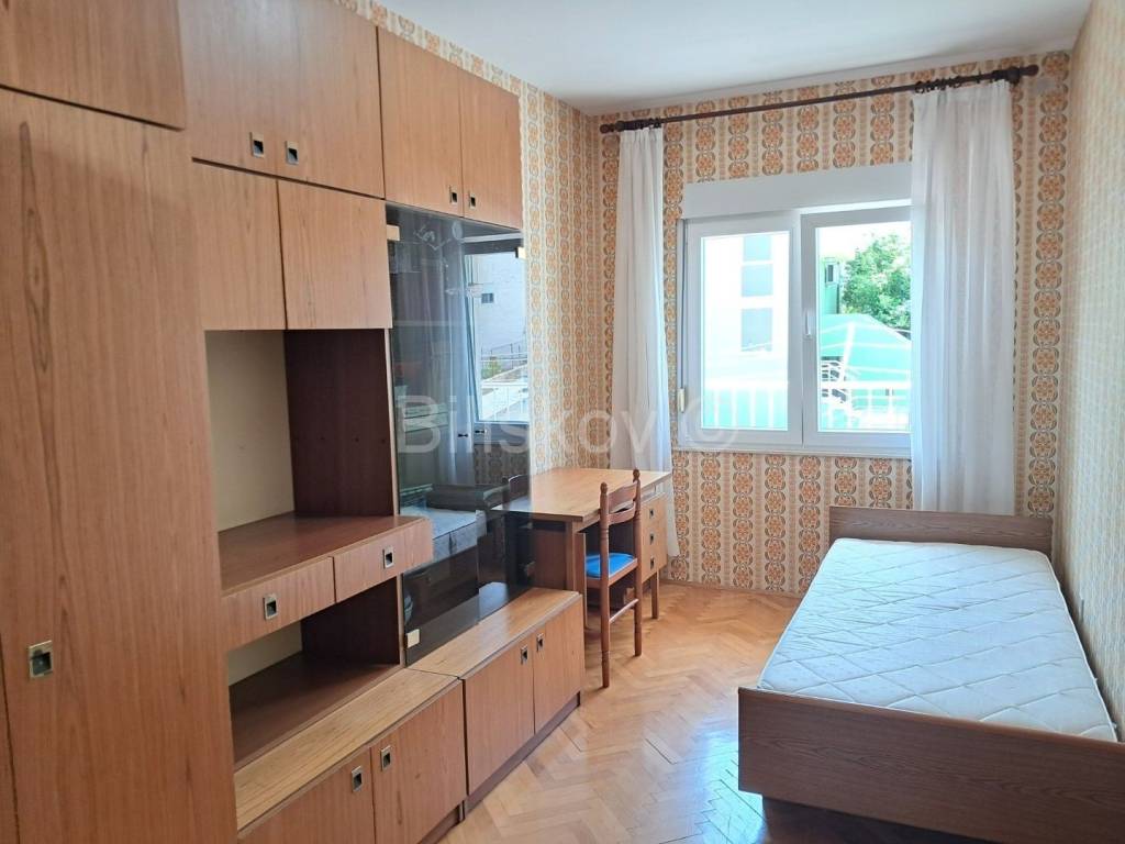 Stan u kući, Najam, Split, Split