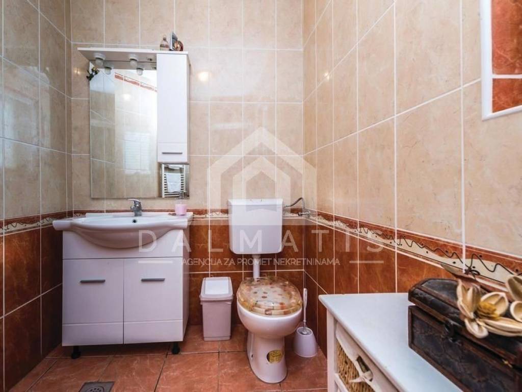 Luksuzna kuća, Prodaja, Poličnik, Murvica