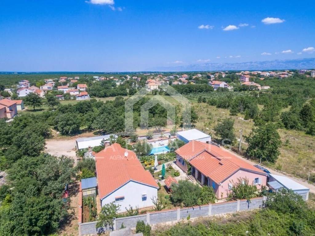 Luksuzna kuća, Prodaja, Poličnik, Murvica