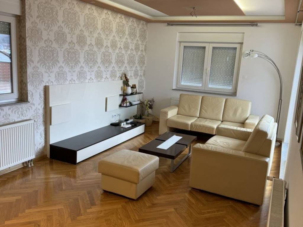Stan u zgradi, Prodaja, Zagreb, Gornja Dubrava