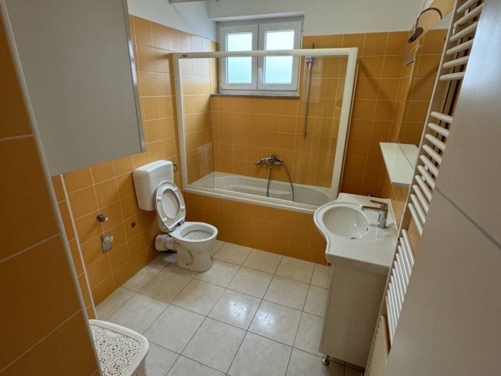 Stan u zgradi, Prodaja, Zagreb, Gornja Dubrava