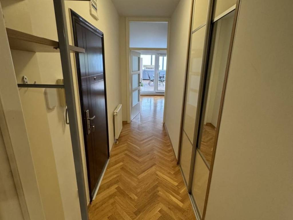 Stan u zgradi, Prodaja, Zagreb, Gornja Dubrava