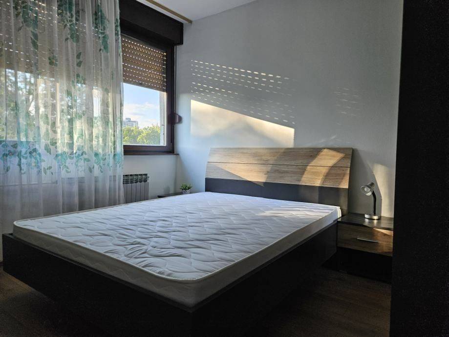 Stan u zgradi, Najam, Zagreb, Novi Zagreb - istok