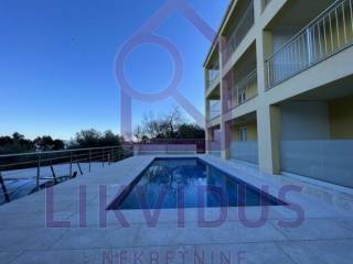 Apartman na moru, Prodaja, Raša, Ravni