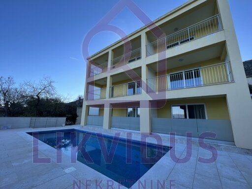 Apartman na moru, Prodaja, Raša, Ravni