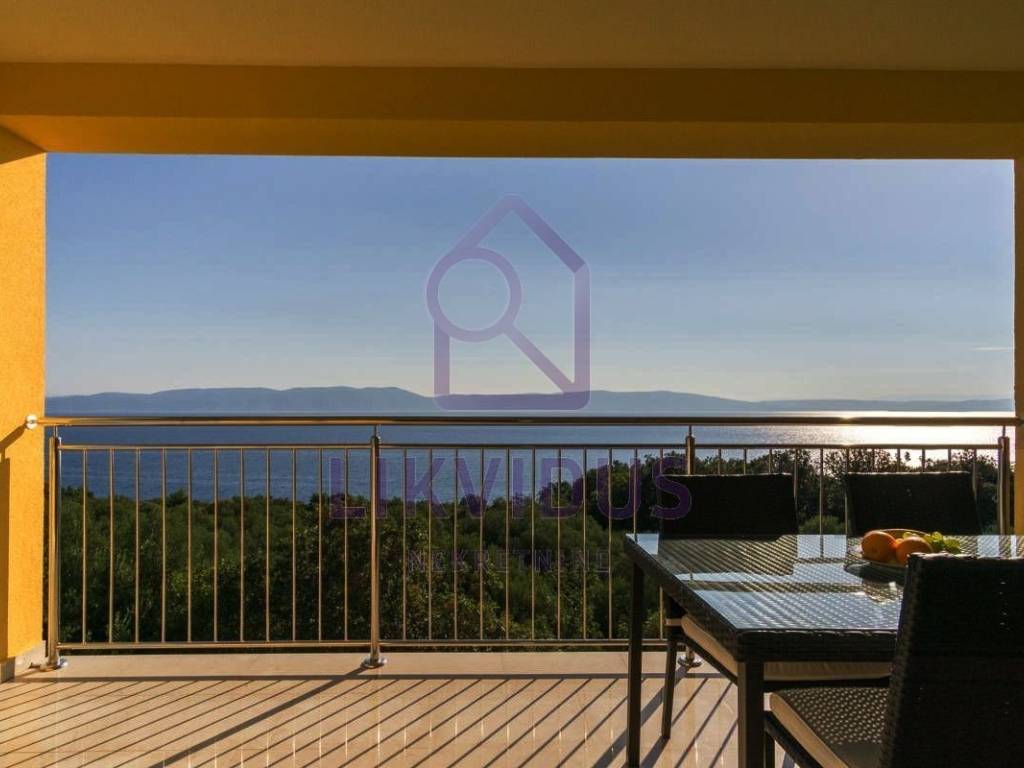 Apartman na moru, Prodaja, Raša, Ravni