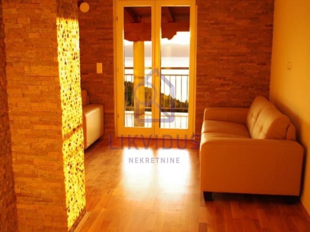Apartmanska kuća, Prodaja, Raša, Drenje