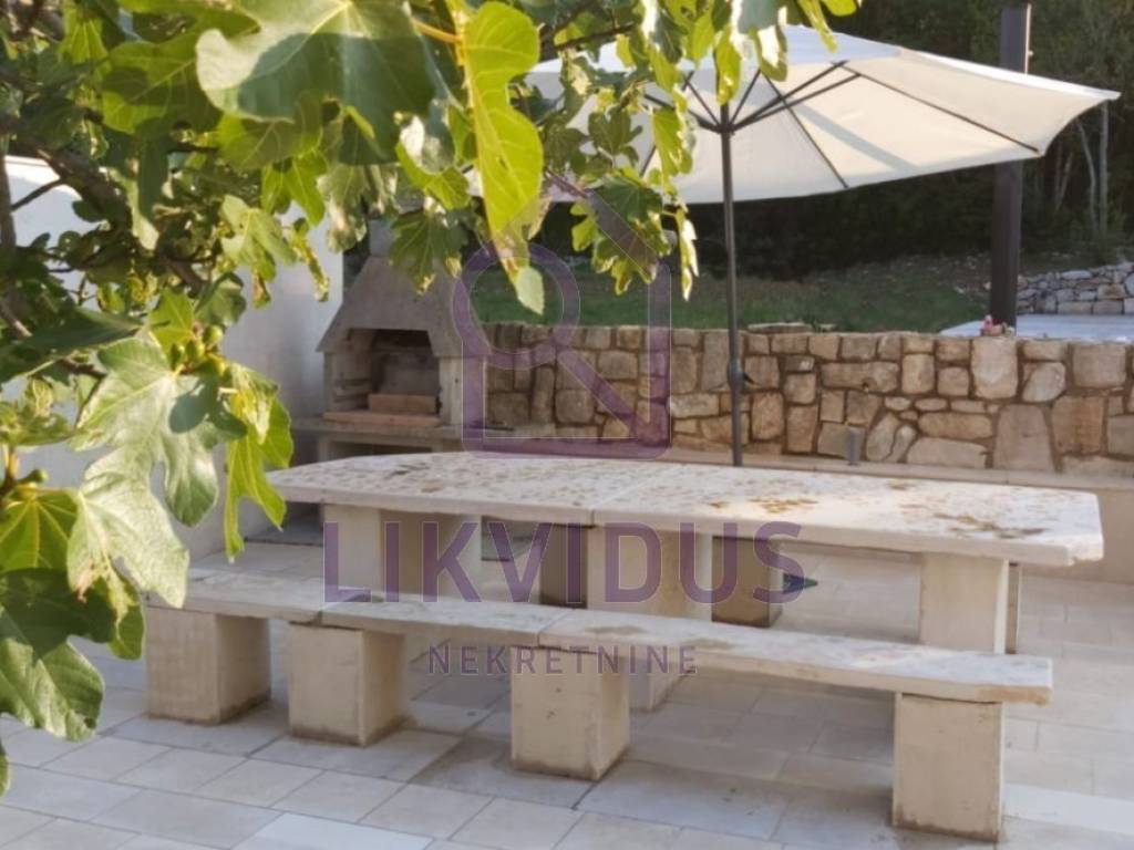Apartmanska kuća, Prodaja, Raša, Drenje