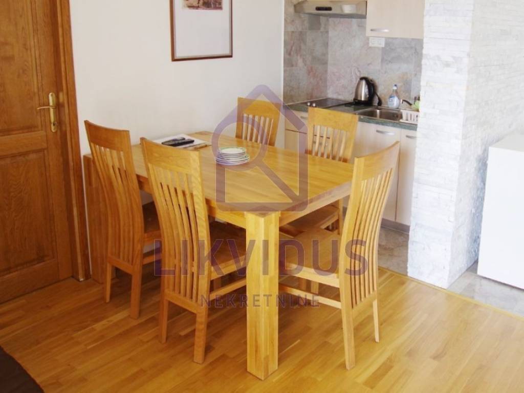 Apartmanska kuća, Prodaja, Raša, Drenje