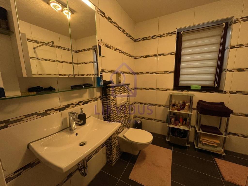 Apartmanska kuća, Prodaja, Višnjan, Višnjan