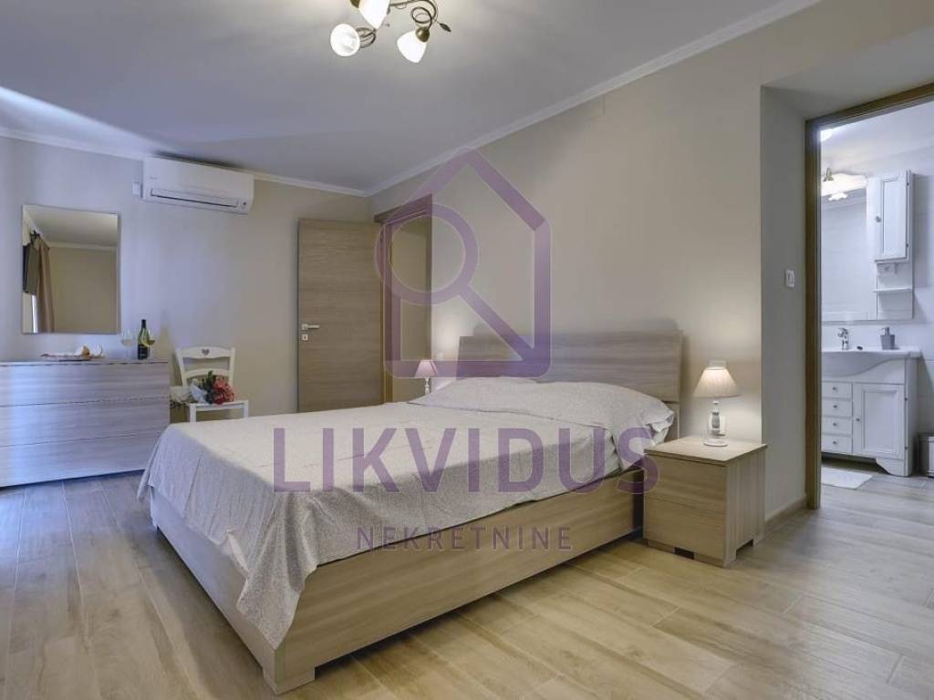 Kuća u nizu, Prodaja, Poreč, Žbandaj