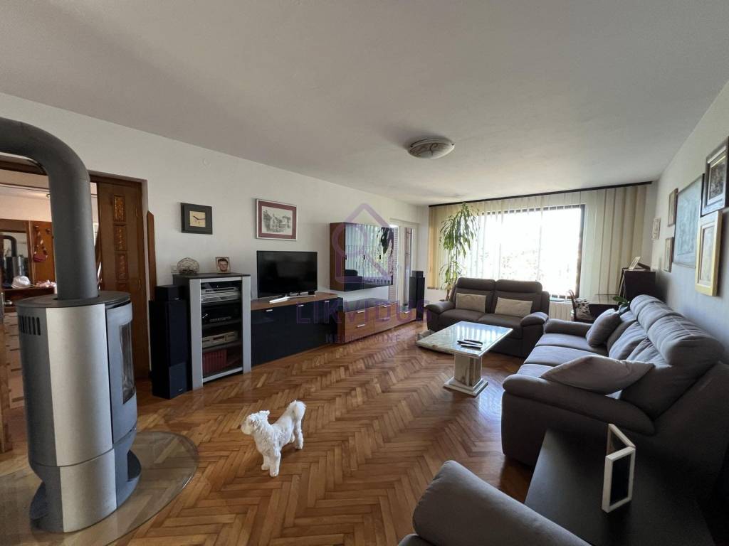 Apartmanska kuća, Prodaja, Medulin, Pješčana Uvala