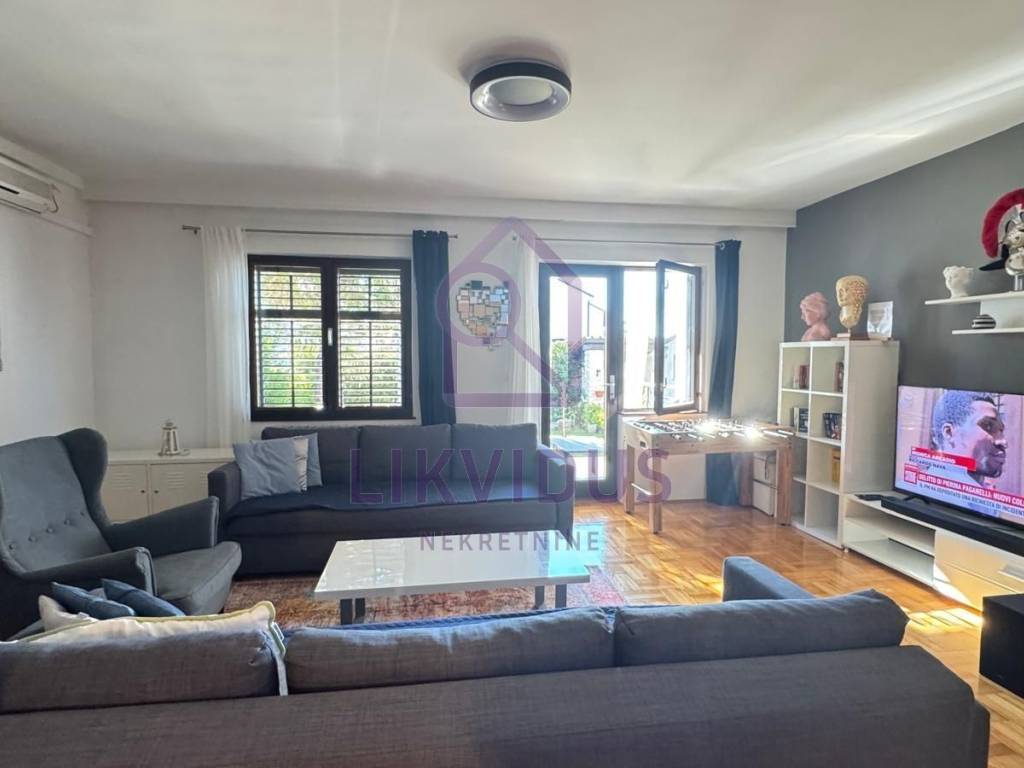Apartmanska kuća, Prodaja, Medulin, Pješčana Uvala