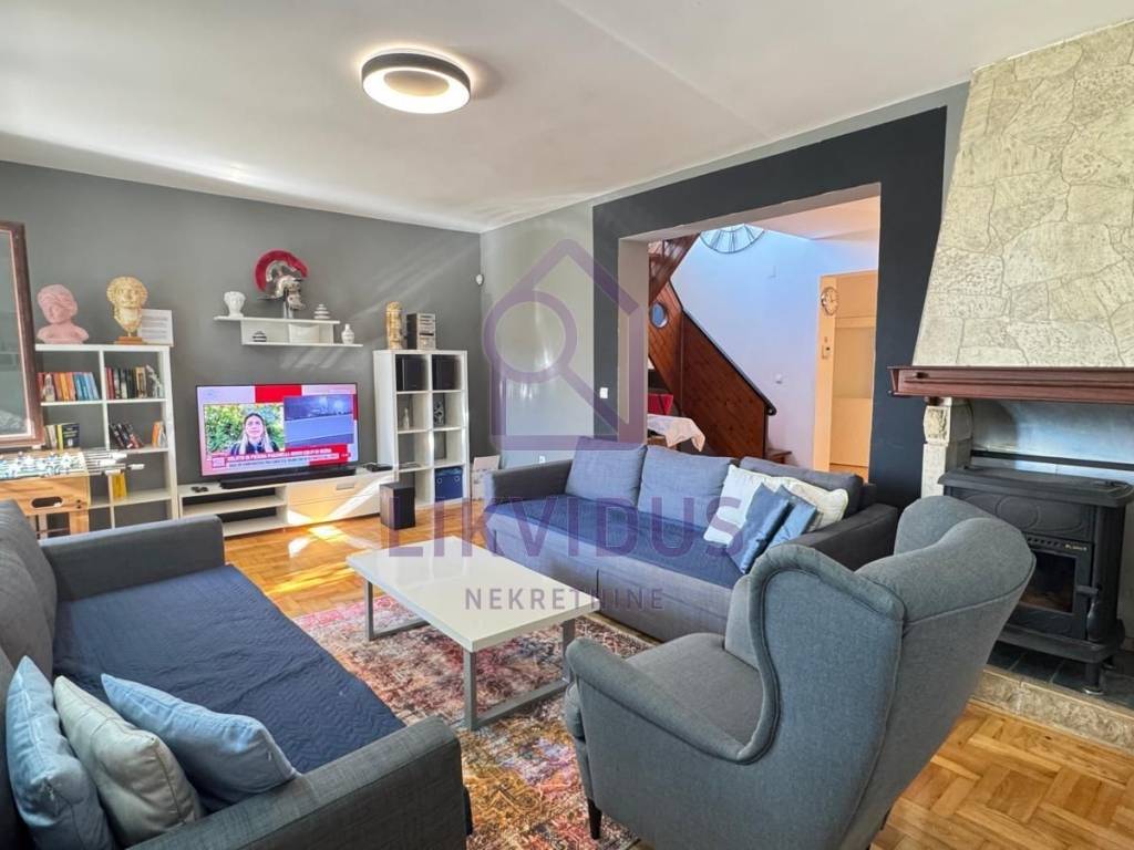 Apartmanska kuća, Prodaja, Medulin, Pješčana Uvala