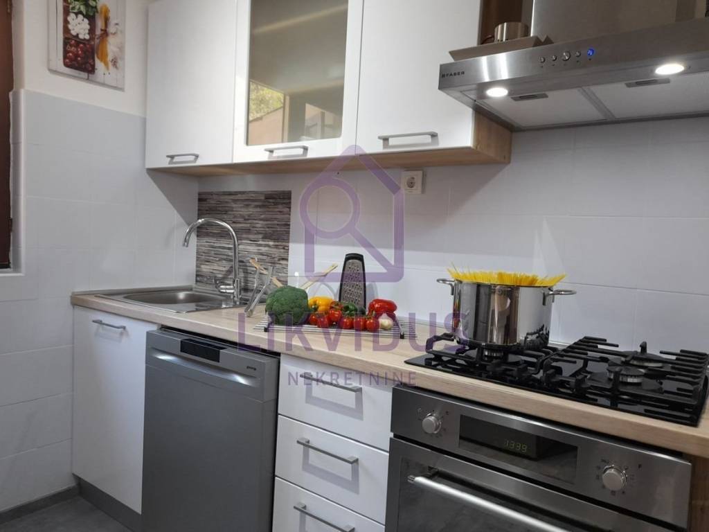Apartmanska kuća, Prodaja, Medulin, Pješčana Uvala